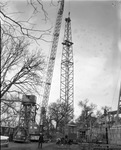 Sky Hook crane construction, Six Flags Over Texas