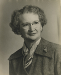 Photograph of Leta Estes by Bon Art Studios