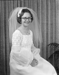 Photograph of bride by Squire Haskins Photography Inc.