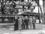 W. L. Pier, Amon G. Carter, William I. Myers, Harry H. Wilkinson, A. E. Thomas, Dr. Webb Walker, Albert C. Williams, J. B. Hogsett, and Raymond Gee at Shady Oak Farm