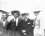 Will Rogers and Amon Carter wearing 10-gallon hats