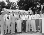 Correspondents and others accompanied President Franklin D. Roosevelt to Shady Oak Farm for luncheon buffet