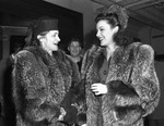 Linda Darnell and her mother