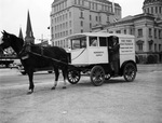 Star-Telegram horse-drawn delivery wagon supplies downtown salesmen