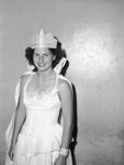 Edlyn Shelton, May Queen at Recreation Department program