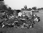 Cemetery at the funeral of Gus Lundberg
