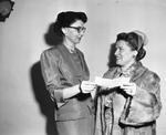 Mrs. W. O. Hargrove left, and Mrs. Charles Neal