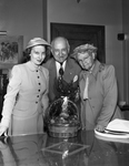 Amon G. Carter, Lena Pope, Mildred Pope