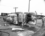 Five-ton cement truck that overturned