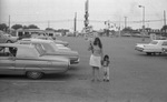 Farm worker strikers picketing at Buddies Grocery store, Fort Worth, Texas