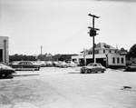 H. B. Ransom Motor Company, Chrylser-Plymouth auto service by W. D. Smith